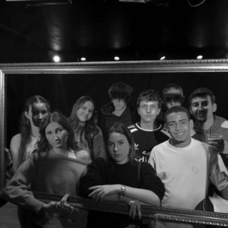 La @villedebulle à invité ses jeunes citoyen-ne-s vendredi soir pour célébrer le passage à la majorité ! Ils et elles étaient 54 à s'être inscrit-e-s pour cette soirée "Vita Cité" 🥳 Retour en images 📷